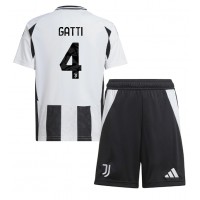 Juventus Federico Gatti #4 Hemmaställ Barn 2024-25 Korta ärmar (+ Korta byxor)